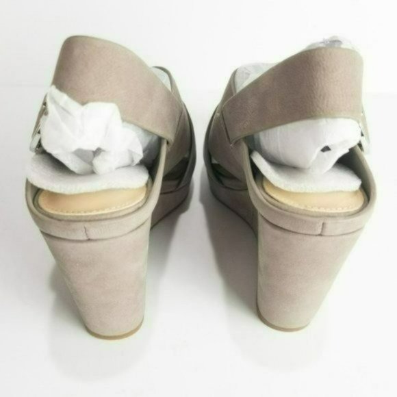 Vince Camuto Iteena Wedge Sandals -5.5 - Picture 5 of 7